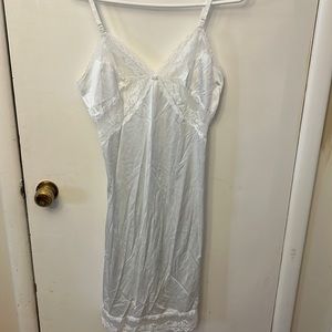 Ashley Taylor Vintage Dress Slip White Size 34